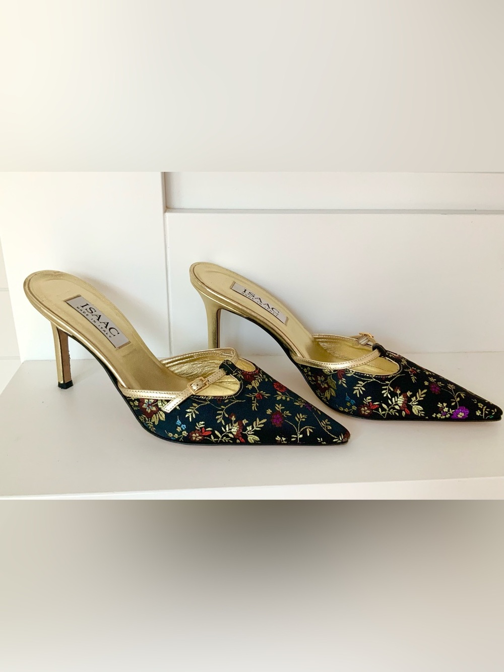 Isaac Mizrahi Black Floral Pointed Slip-On Mule with Gold Trim - Picture 2 of 5